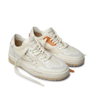 BRAND NEW Barracuda Italian Sneakers